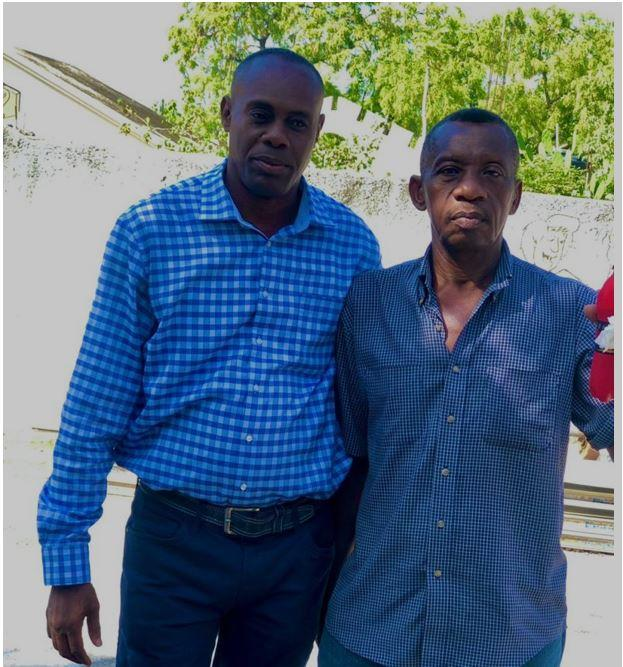 lalime_thomas's tweet photo. Le professeur Bernard Brousseau gravement atteint par balles lors des affrontements entre gangs armés dans la Plaine du Cul-de-Sac

Par Thomas Lalime
Le Nouvelliste Haiti, 11 mai 2026

Le très brillant et réputé professeur de mathématiques Bernard Brousseau a été gravement atteint par balles le dimanche 10 mai 2026 lors des affrontements entre gangs armés dans la Plaine du Cul-de-Sac. La nouvelle a été confirmée au Nouvelliste par sa femme Nancy Cyprien Brousseau qui a informé que son mari se trouvait en salle d’opération dans un état grave en début de soirée du dimanche. Il a reçu plusieurs projectiles dont l’un au thorax et un autre près de son cœur, avait précisé madame Brousseau. Hier lundi matin, elle a confirmé que l’opération s’est bien déroulée et la famille garde l’espoir que le professeur Brousseau survivra à cette épreuve.

Diplômé de l’École normale supérieure (ENS), M. Brousseau demeure une figure emblématique du Lycée Pierre Eustache Daniel Fignolé où il enseigne depuis sa création en 1987. Sa compétence, son assiduité, sa rectitude et sa passion pour les mathématiques sont reconnues par toutes les promotions qu’il a enseignées. Il était mon professeur de mathématiques en philo au Lycée P. E Daniel Fignolé en 1996. 

À mon époque, le professeur Brousseau ne ratait jamais un cours. Même quand les syndicats d’enseignants annonçaient des mots d’ordre de grève, il arrivait cinq minutes avant l’heure pour dispenser son cours. Personne ne pouvait l’intimider ni le dissuader de ne pas se présenter en salle de classe. C’était pareil pour les journées récréatives : il était toujours présent pour avancer avec son programme et s’assurer que ses élèves seraient en mesure de réussir les épreuves de mathématiques aux examens officiels.

L’enseignement est pour le professeur Brousseau un engagement envers une jeunesse sans repères, et envers la classe défavorisée qui n’a nul autre moyen de s’en sortir que par l’éducation. Il n’accepte pas l’idée que les professeurs font grève dans les lycées pendant qu’ils continuent d’enseigner dans les écoles privées. Il suggère plutôt de trouver un moyen de faire passer les revendications justes des enseignants sans pénaliser les élèves des écoles publiques, provenant des quartiers défavorisés.

Des collègues, élèves et étudiants sous le choc

La nouvelle a provoqué une onde de choc chez ses collègues, ses élèves et tous ceux qu’il a formés au fil des ans. « C’est avec une profonde consternation, beaucoup d’émotion et un immense choc que j’ai appris que mon ancien professeur de mathématiques, M. Bernard Brousseau du Lycée Daniel Fignolé, a été atteint de plusieurs balles lors des affrontements entre gangs armés qui continuent de semer la terreur dans la Plaine du Cul-de-Sac », déplore Me Dady Charles, avocat et directeur du Lycée Horatius Laventure.

À Me Charles d’ajouter : « M. Brousseau, qui fut autrefois mon professeur et qui est aujourd’hui mon collègue, représente pour moi un véritable modèle. Passionné par l’enseignement et profondément dévoué à ses élèves, il exerce ce métier avec une générosité et un engagement rares. Il n’y a pas si longtemps, il était passé à la direction du Lycée Horatius Laventure pour me féliciter. Il m’avait alors confié toute la joie et la fierté qu’il ressent lorsqu’il voit ses anciens élèves progresser et atteindre un certain niveau dans la société. »

Professeur Brousseau vivait depuis de nombreuses années dans la zone de Sarthe avec sa femme et ses enfants. Malgré le climat d’insécurité, il continuait d’enseigner les mathématiques à l’université, notamment à l’Institut national d'Administration, de Gestion et des Hautes Études internationales (INAGHEI), au Lycée Daniel Fignolé ainsi que dans plusieurs écoles privées de la capitale. Me Charles identifie M. Brousseau comme « un homme respectueux et profondément respecté de tous, particulièrement au sein du système éducatif haïtien ». Professeur de mathématiques lui aussi, il avoue avoir été influencé par M. Brousseau.

Pour sa part, Karnold Annelas, directeur du Lycée Daniel Fignolé depuis 2011 et lui-même membre de l’établissement depuis sa fondation aux côtés du professeur Brousseau, témoigne de leur longue collaboration. Malgré le déplacement forcé du lycée après avoir quitté ses locaux de Delmas 6, ils sont restés très proches. Il confirme que le professeur Brousseau assumait la fonction de coordonnateur de l’enseignement des mathématiques pour les niveaux NS1 à NS4 au Lycée Daniel Fignolé. Très affecté par la mauvaise nouvelle, il garde l’espoir que le professeur Brousseau retrouvera rapidement la santé.

Patrick Luberisse, ancien propriétaire et directeur du Collège moderne des sciences, qui avait également intégré le Lycée Daniel Fignolé en 1987, la même année que le professeur Bernard Brousseau, a reçu la nouvelle en pleurs ce lundi matin. Il était professeur de mathématiques en classe de seconde et de rhéto au lycée. Il considère qu’il préparait les élèves pour qu’ils puissent réussir aisément leur cheminement en philo avec le professeur Brousseau. 

Grâce à ces deux professeurs, les élèves du Lycée Daniel Fignolé avait une base solide en mathématiques et certains ont réussi à intégrer la Faculté des sciences (FDS), le Département de mathématiques de l’ENS et d’autres facultés de l’Université d’État d’Haiti (UEH) requérant des compétences approfondies en mathématiques.

Patrick Luberisse et Bernard Brousseau ont reconstitué le même duo au Collège moderne des sciences. La femme du professeur Brousseau était, elle aussi, élève du professeur Luberisse. Celui-ci considère M. Brousseau comme un frère après 40 ans de franche collaboration. Il espère que les médecins parviendront à lui permettre de se rétablir assez rapidement.

Un enseignant pas comme les autres

Jonathan Gédéon, étudiant finissant à l’INAGHEI et à la Faculté de droit et des sciences économiques (FDSE) , a bénéficié de l’exemplarité de l’enseignement du professeur Bernard Brousseau.  Il se dit bouleversé par la terrible nouvelle. Il n’y va pas par quatre chemins : « Le professeur Brousseau n’est pas un enseignant comme les autres.

 À l’INAGHEI, il a marqué des générations d’étudiants par son intelligence, sa rigueur, sa pédagogie et son immense passion pour les mathématiques. » Il poursuit : « Pour ma promotion comme pour tant d’autres, il demeure l’un des professeurs les plus admirés et respectés. Là où beaucoup perçoivent les mathématiques comme une discipline froide et ardue, lui, les rend accessibles, vivantes et fascinantes. Il transforme l’algèbre linéaire en un langage clair, ancré dans notre réalité quotidienne. »

Jonathan Gédéon constate aussi que la passion du professeur Brousseau dépasse largement les murs des salles de classe : « On le voit souvent plongé dans des exercices mathématiques, réfléchissant sans relâche, comme si les mathématiques étaient pour lui une seconde respiration. Enseigner n’est pas seulement son métier : c’est sa vocation, sa mission, sa manière de servir son pays. »

Face à cette situation douloureuse, Jonathan Gédéon en appelle au ministère de l’Éducation nationale et de la Formation professionnelle (MENFP) et au rectorat de l’Université d’État d’Haïti (RUEH) de prendre en charge l’intégralité des frais médicaux du professeur Brousseau. « Ce serait un geste de reconnaissance, de dignité et de justice envers un homme qui consacre sa vie à former les cadres de demain », a-t-il précisé.

Mais au-delà de ce cas particulier, c’est la question de la sécurité des intellectuels haïtiens qui se pose avec urgence. Lorsqu’un pays laisse ses meilleurs esprits vivre dans la peur, il finit par les perdre. Beaucoup choisissent alors de partir mettre leur savoir, leur intelligence et leur talent au service d’autres nations. Cette fuite des cerveaux menace gravement l’avenir d’Haïti. Aucun pays ne peut se développer sans ses enseignants, ses chercheurs et ses penseurs.

Jonathan Gédéon souhaite un prompt rétablissement au professeur Brousseau puisqu’Haïti, croit-il, a encore besoin de son savoir, de sa passion, de son engagement et de son patriotisme.

Après plus d’une quarantaine d’années consacrées à l’enseignement et à la formation de nombreuses générations, c’est sans doute la plus cruelle et injuste des récompenses qu’aura reçue M. Brousseau. Un homme qui a passé sa vie à transmettre la connaissance, à inspirer ses élèves et à croire au pouvoir de l’éducation se retrouve aujourd’hui victime d’une violence aveugle qui n’épargne ni les éducateurs, ni les citoyens honnêtes, ni les bâtisseurs de la société. Cette situation illustre tragiquement le profond malaise qui ronge le pays et rappelle à quel point même ceux qui consacrent leur existence au bien commun ne sont plus à l’abri de l’insécurité.

Le professeur Brousseau a besoin du soutien de tous aujourd'hui : élèves, collègues professeurs, les syndicats et surtout le MENFP. Celui-ci doit s’assurer qu’il reçoive les meilleurs soins médicaux dans les meilleurs centres hospitaliers et dans les meilleures conditions. Il y a aussi une véritable préoccupation par rapport à toute la famille, sa femme et ses enfants qui habitent encore dans un quartier devenu subitement zone de non droit. Il ne pourra fort probablement pas revenir dans cette zone même s’il arrive à être rétabli à 100 %.