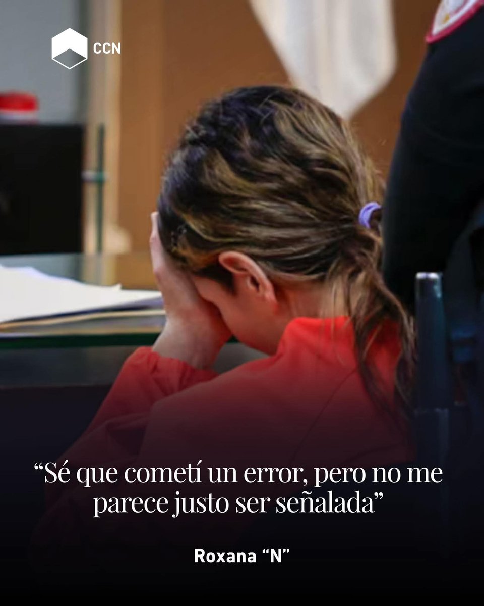mexahualcoyotl's tweet photo. Aaayyy pobrecitaaaa dice que le duele mucho y no se le hace justo que la señalen por ser una HIJA DE SU PUTA MADRE ASESINA BORRACHA COCAINÓMANA LOCA DOLIDA DE QUE LA MANDARON A LA VIL VERGA POR SU EX MARIDO!!!... perdonen ustedes me exalté un poco https://t.co/4Pe2V4bu2A