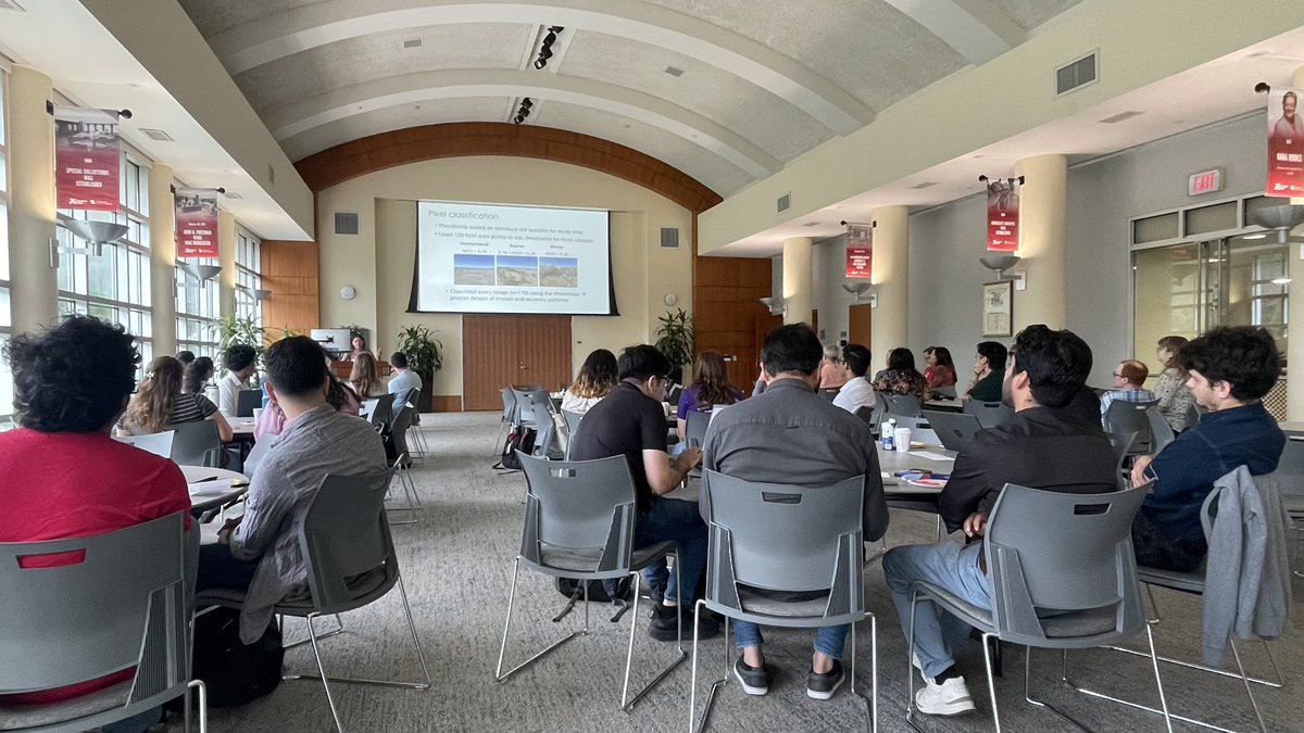 microbiome_lab's tweet photo. Excited to share that Team Khan Lab presented multiple research posters at the Houston Regional Ecology &amp; Evolution Symposium 2026, hosted by the Department of Biology and Biochemistry, University of Houston. https://t.co/Fs9JFjXTQm