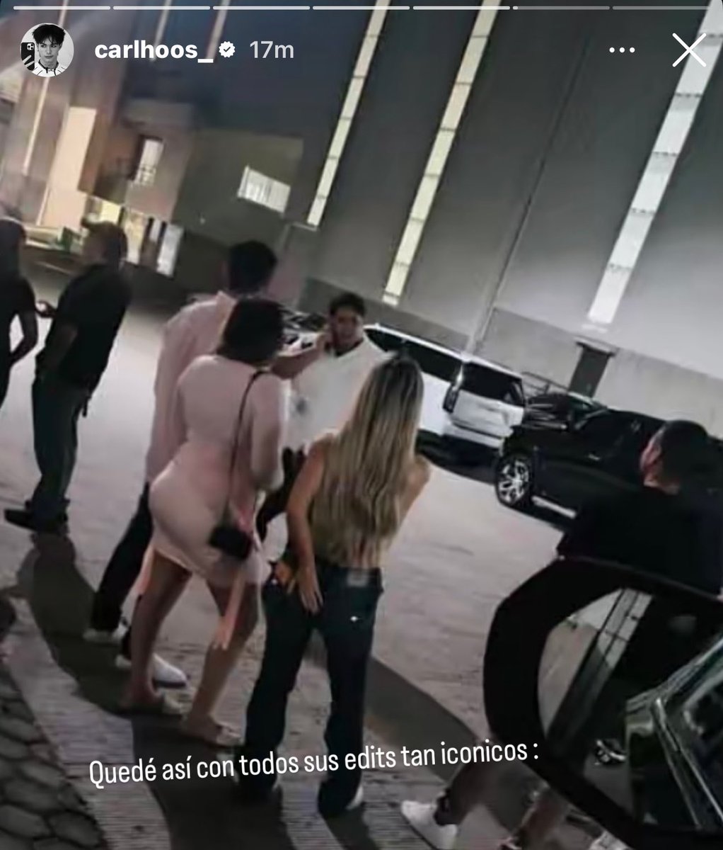 bblueyeee's tweet photo. PERO CARLOS 😭🧍🏻‍♀️ JAJAJAJAJAJA ICONICO  #LaMansionVip https://t.co/gsttyCELH6