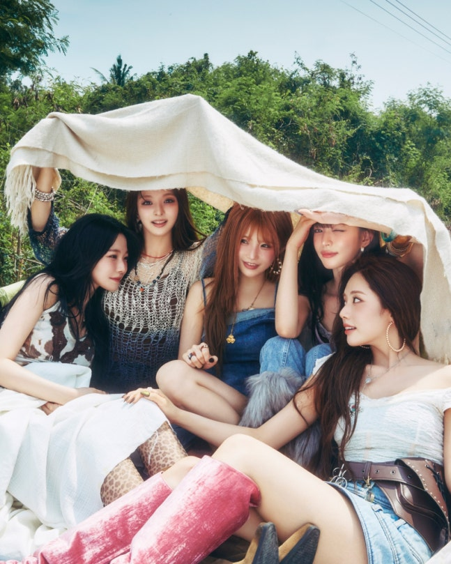 FROMIS_9 BASE tweet media
