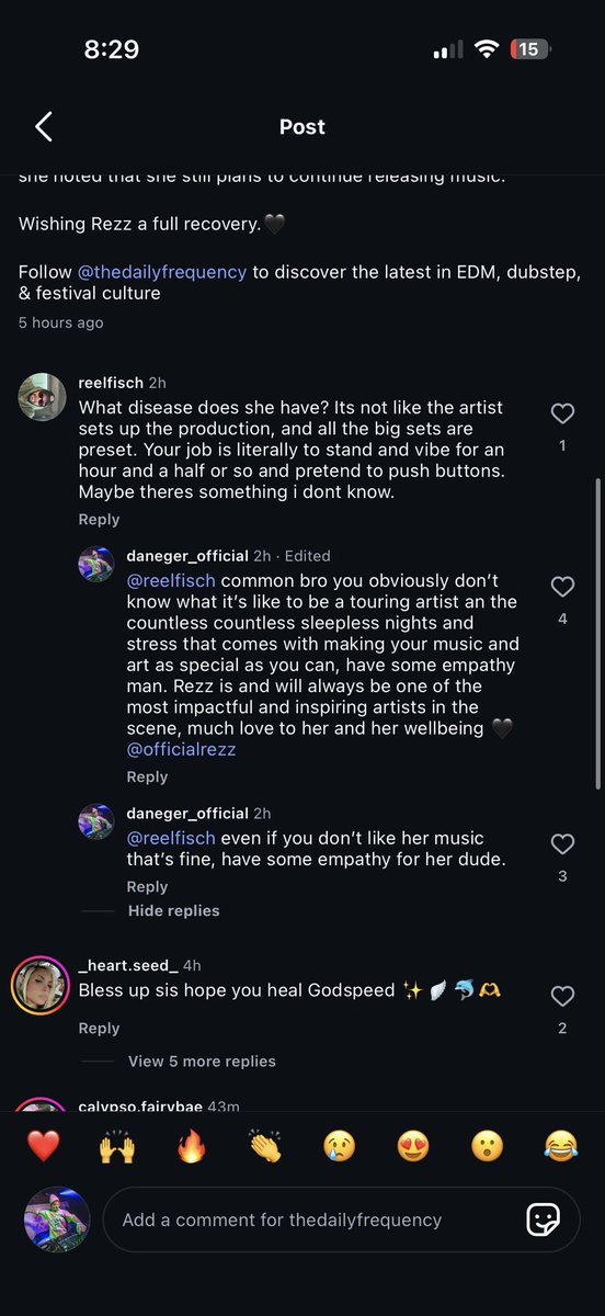 Daneger__'s tweet photo. @TheFestiveOwl @OfficialRezz some people are tome deaf…

do you thing social media 🫶🏻 https://t.co/SQL5MfxS1o