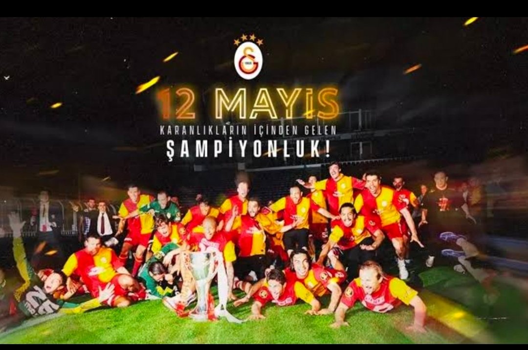 halukce's tweet photo. Günün fotoğrafı,
Yine bir şampiyonluk gecesi,
Yer Kadıköy ün kalbi 
#mayıslarbizimdir 🏆💪💪💪💪 https://t.co/60iUKqqXTD