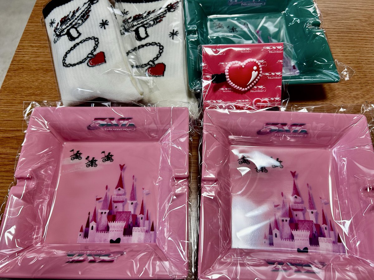 りかまま❤️ページ 第2弾届きました！ アートトレイはまだ一回り小さいものかと思ってた