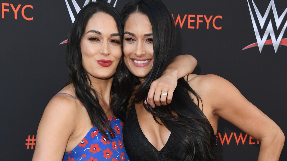 Wrestle Thread tweet media