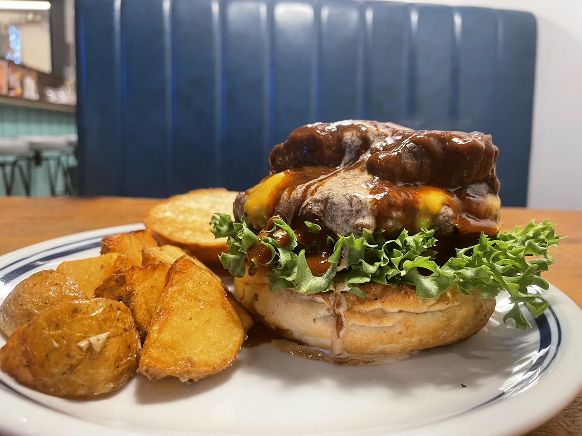 CHILLAX BURGERS &WINE チラックス 池袋グルメバーガー ハンバーガー tweet media