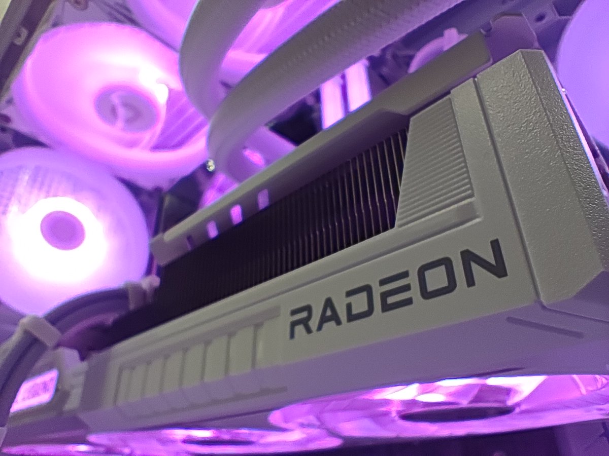 🪛組立代行PCをご紹介🪛 「可愛くておしゃれなゲーミングPCが欲しい