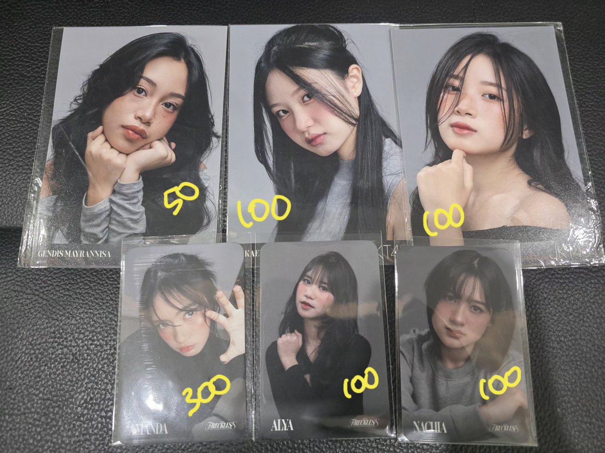 reallyGladd's tweet photo. WTS Photocard Photopack Postcard Poster JKT48

Kirim kirim only ya, sung dm🤝🏻 https://t.co/ahyJvYgvou