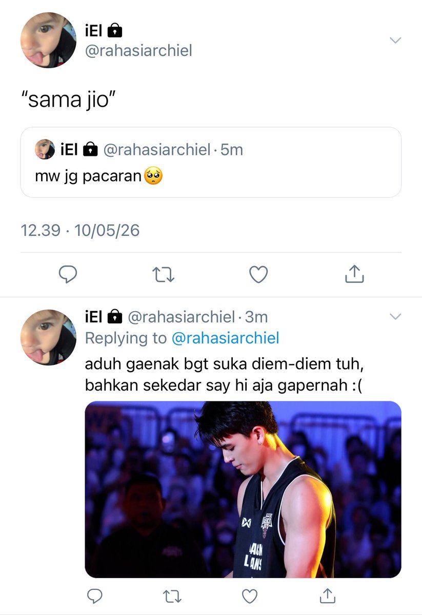 rina tweet media