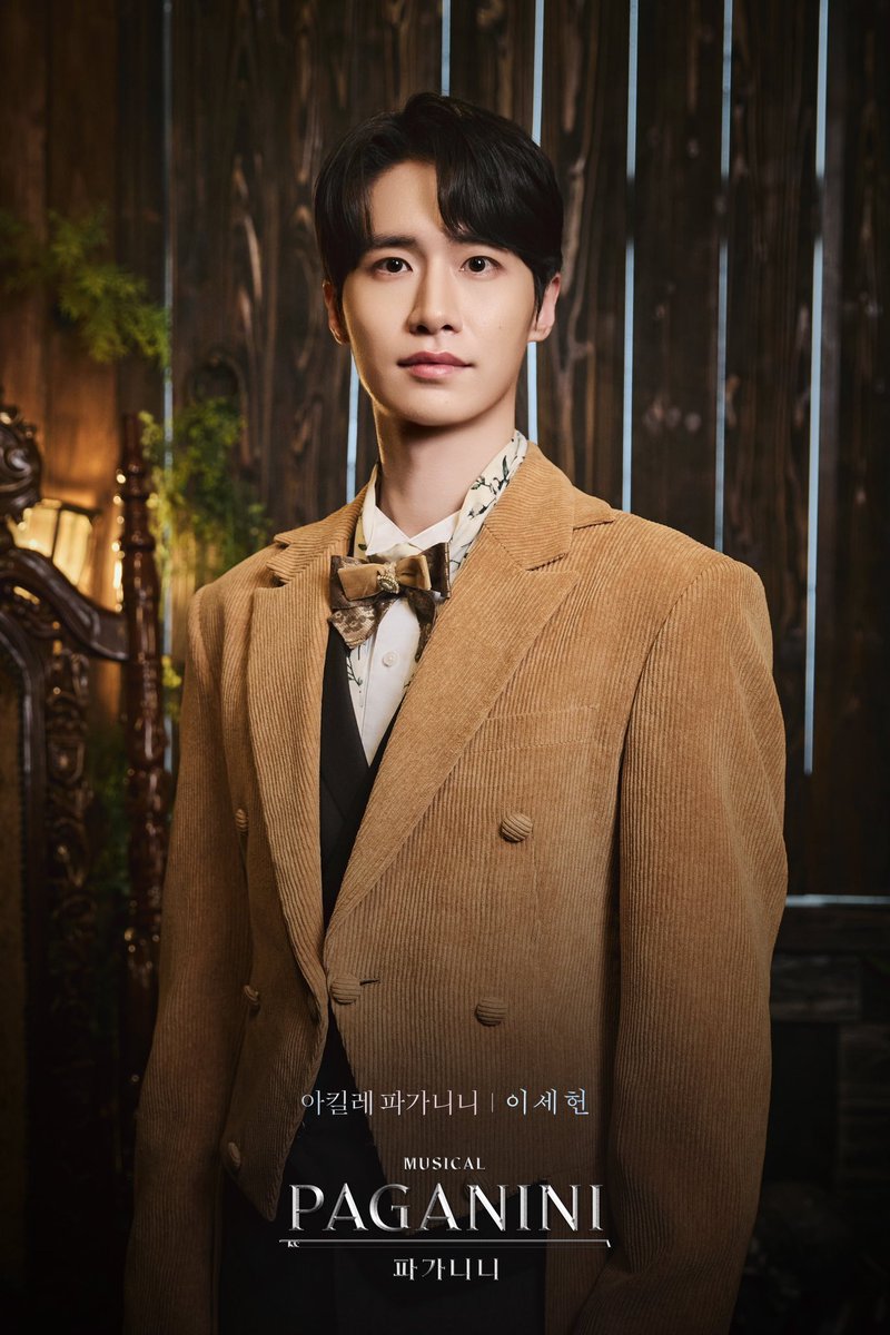 cococCoOe's tweet photo. 심부름잘하는어린이같네 https://t.co/pbfTVT8723