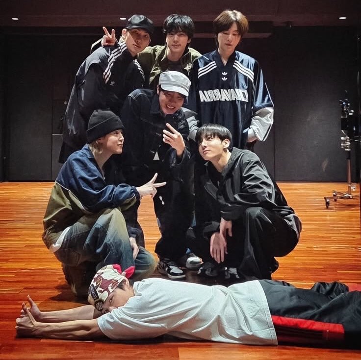 MAYCEE ⁷ ARIRANG tweet media