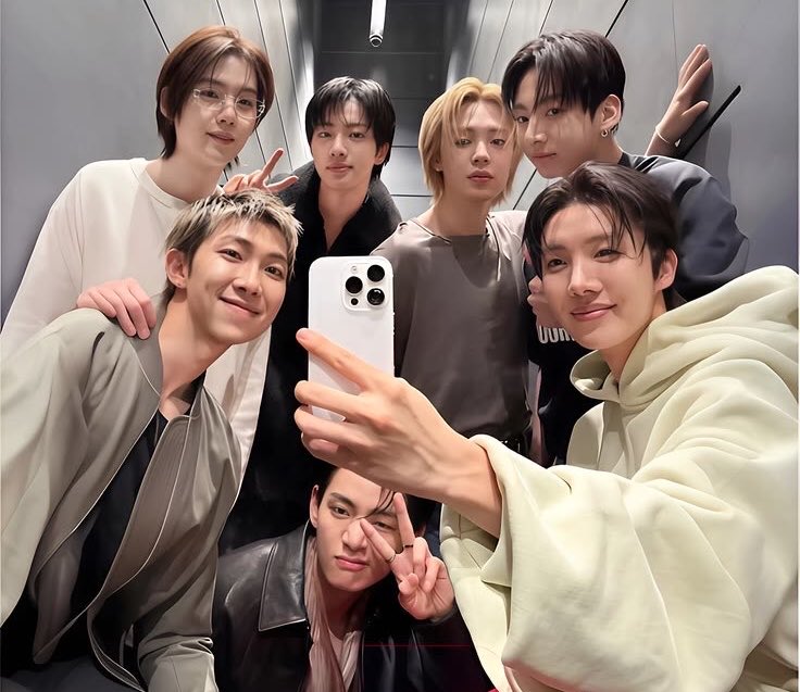 MAYCEE ⁷ ARIRANG tweet media