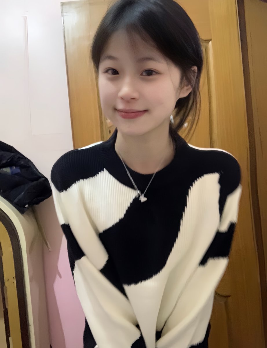 19歲🍑大一學生🍑陳雨萱 tweet media