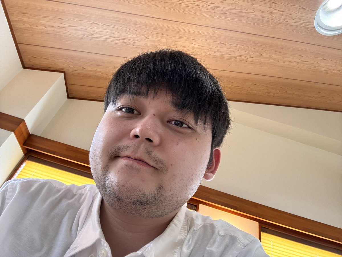 まふ tweet media