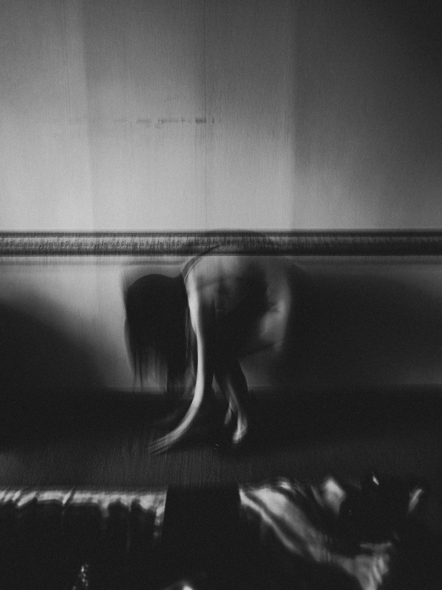 3gannew's tweet photo. 「朧」

#被写体hazuki #黒崎朧写真
ArtPhotography
#CreativeEnvironmentalPortrait https://t.co/ptMroyPcod