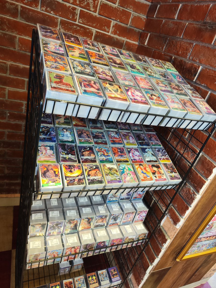 CARDWINGS秋葉原駅前店 ワンピースカード tweet media