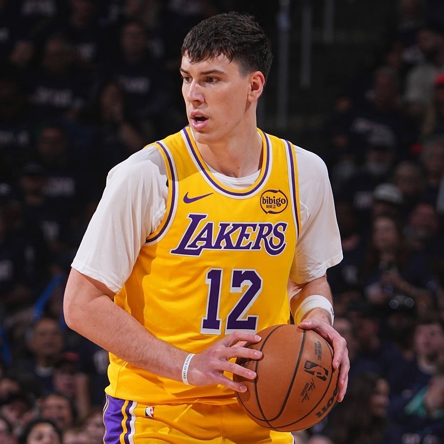 LakeShowYo tweet media