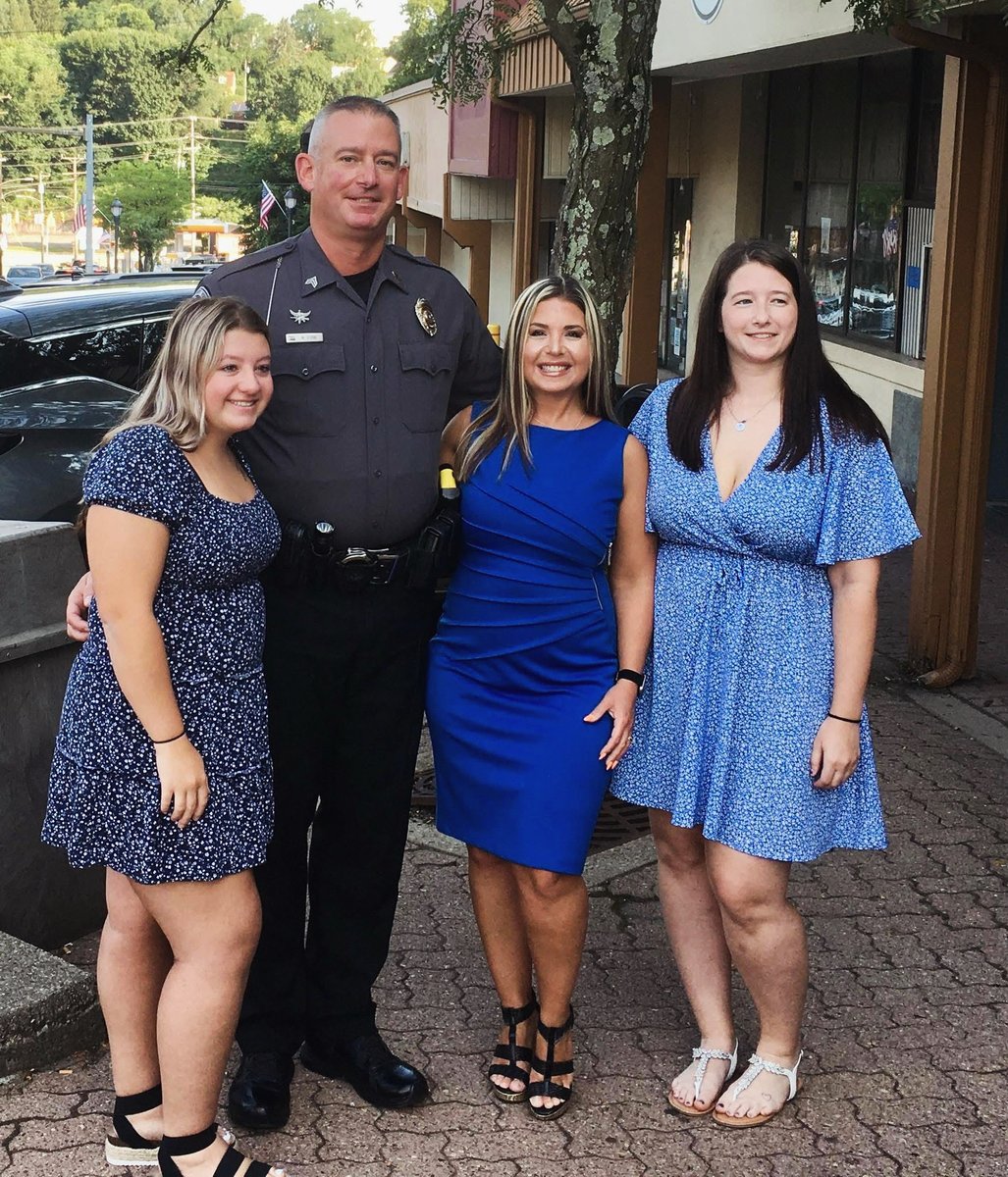 KimSternPA's tweet photo. National Police Week 2026 will take place in Washington, D.C., from May 11 to May 17. This week is dedicated to honoring law enforcement officers who have lost their lives in the line of duty and supporting their families.

This week holds a special place in my heart.  💙 🖤💙 https://t.co/oWb1rqveEJ