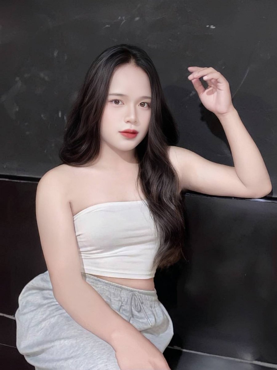 นิ นิว tweet media