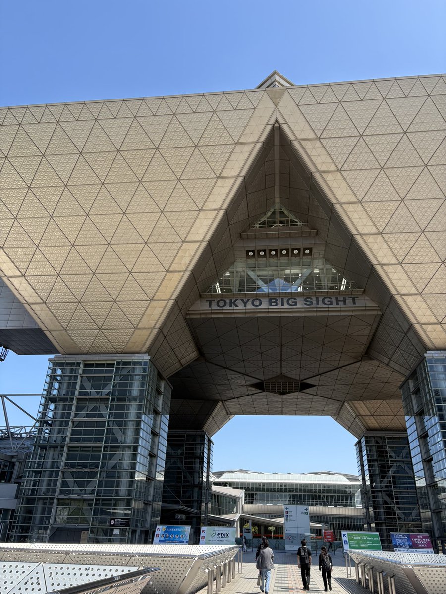 ryosukeyan's tweet photo. 明日から、こちらで「誰でも決済」出展します！！
https://t.co/JiOT9bL7TE https://t.co/ovk5y0gpJ9