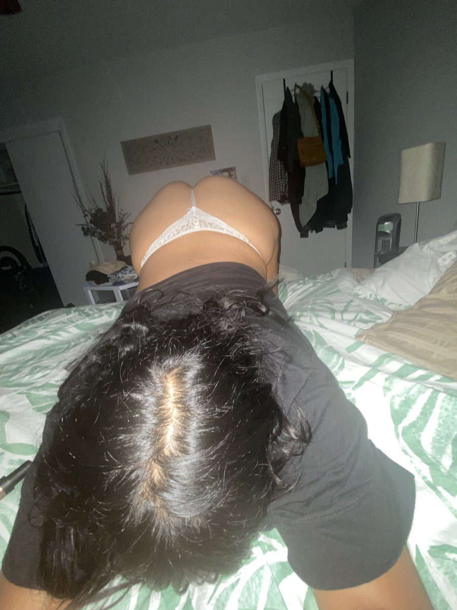 U3princess's tweet photo. #Selling #Ass #Thongs https://t.co/ncOEuGU75p