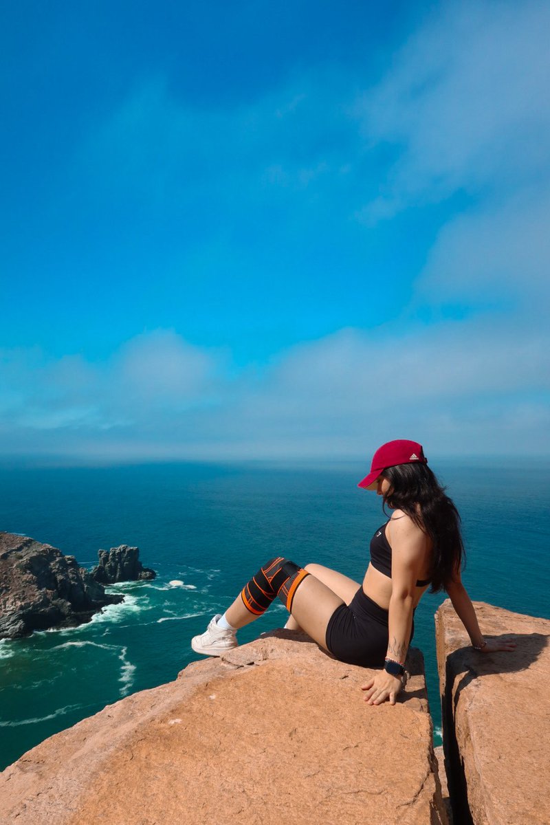 Alejandrarochde's tweet photo. La caminadora del gym jamás podría darme esta vista después de hacer cardio 😮‍💨🌊

(La rodillera y yo ya somos una misma u.u) https://t.co/CKU45D6KhZ