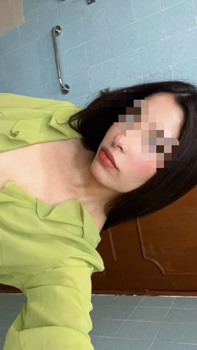 elisacuriosa's tweet photo. Con esta carita de princesa… se imaginarían que por dentro soy una putita bien hecha? 😏😈 

#TuHotwifeFavorita https://t.co/b4cr3DBipf