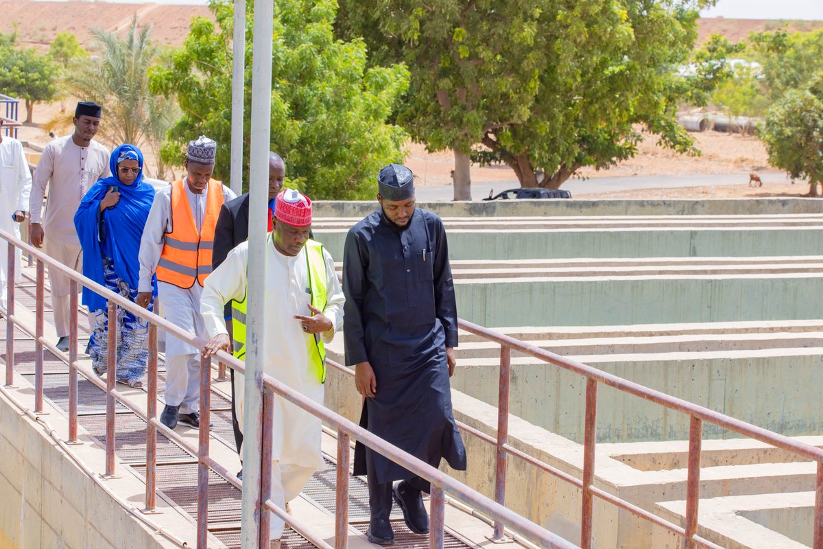 DahirMHashim's tweet photo. Following last week’s historic contract awards for the rehabilitation of the Challawa and Tamburawa water treatment plants aimed at restoring 83% of greater Kano water supply where the work is already underway. 

In line with His Excellency, Governor Abba Kabir Yusuf's commitment in ensuring all the three treatment plants are fully restored to their full capacity, I visited the Watari treatment plant which has the capacity to produce 70 million litres of water a day, supplying the remaining 17% of the total water supply within Kano city 50km radius. 

Watari plant is a crucial asset; primarily designed to serve the Greater Kano water corridor together with Challawa and Tamburawa, it also serves Bagwai, Bichi, and Tsanyawa LGAs.  

Our technical assessment confirmed that while it has a designed capacity of 75 Million Litres Per Day (MLD), it is currently functioning at approximately 50%. We are focused on bridging this gap to restore full operational capacity.

I am assuring all residents in the affected communities that the administration of Gov. Abba K Yusuf is resolute in its mission to end water scarcity. We are prioritizing sustainable solutions to ensure a reliable supply of safe, potable water to all

Dr. Dahiru Muhammad Hashim
Ag. Commissioner, Kano State Ministry of Water Resources