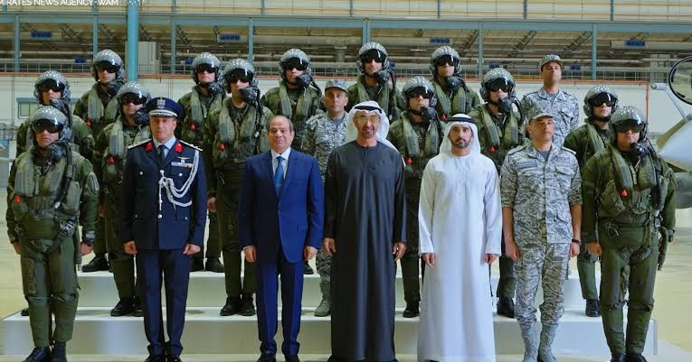 Alaa_Elsaied1's tweet photo. #علي_خامنئي_والأربعون_قتيلاً 
إرسال #مصر لمقاتلات الرافال إلى دولة #الإمارات العربية المتحدة ليس مجرد تدريب عسكري عابر بل رسالة سياسية وعسكرية واضحة تؤكد أن #القاهرة تعتبر أمن الخليج جزءًا لا يتجزأ من الأمن القومي المصري، وأن #مصر لن تقف متفرجة أمام أي تهديد يستهدف الدول العربية الشقيقة.
البيان الإيراني الأخير كان لافتًا للغاية فطهران تحدثت عن رفضها وجود “قوات أجنبية” في المنطقة، والمقصود هنا بشكل واضح هو القوات المصرية والطائرات المصرية الموجودة داخل الإمارات، وكأن مصر أصبحت قوة أجنبية داخل محيطها العربي، بينما ترى إيران أن وجود أذرعها وميليشياتها الممتدة في أكثر من دولة عربية أمر طبيعي ومشروع.
#علاء_السعيد
الحقيقة التي يجب أن يفهمها الجميع أن مصر عندما تتحرك تجاه الخليج فهي لا تتحرك من باب الاستعراض، بل من منطلق أن استقرار #الإمارات و #السعودية و #الخليج العربي يرتبط مباشرة باستقرار مصر نفسها، وأن أي محاولة لتهديد العواصم العربية أو ابتزازها بالصواريخ والمسيّرات لن تمر دون حسابات جديدة في المنطقة.
وجود #الرافال المصرية في الإمارات رسالة تقول إن القاهرة ما زالت حاضرة بقوة في معادلة الردع العربي، وأن زمن ترك الدول العربية تواجه مصيرها منفردة لم يعد كما كان، خصوصا في ظل التصعيد الإقليمي الخطير الذي تشهده المنطقة.
#علاء_السعيد
رسالتي لبعض المصريين الذين يدافعون عن #إيران بشكل أعمى:
هل أنتم أفهم من مؤسسات الدولة المصرية؟ هل أنتم أكثر إدراكًا للمشهد من القيادة السياسية والعسكرية والمخابراتية التي تتابع ما يحدث لحظة بلحظة؟
حين ترسل مصر مقاتلاتها إلى الإمارات فهي لا تقوم بعرض جوي من أجل الصور، بل تتحرك وفق حسابات أمن قومي دقيقة جدًا .
ومن حقك أن تختلف سياسيًا لكن أن تصل بك الحالة إلى تأييد دولة تهاجم الوجود العسكري المصري في الخليج وتصف قوات بلدك بأنها “قوات أجنبية”، ثم تعتبر ذلك موقفًا بطوليًا، فهنا يجب أن تسأل نفسك أنت تقف مع من بالضبط؟ ومتى أصبح الوقوف ضد الدولة المصرية نوعًا من الوطنية؟ 
ياريت اللي صدعونا بالوقوف مع إيران ضد العرب يتفضلوا يورونا هيقولوا ايه ،
لعنة الله على الصهاينة ومن والاهم  من أيدهم .. .......
الشير أهم من الإعجاب 
شير خليها توصل للمتأيرنين .
#علاء_السعيد 
#مصر 
#السعودية 
#الامارات_مصر_مصير_مشترك 
#السعودية_العظمى