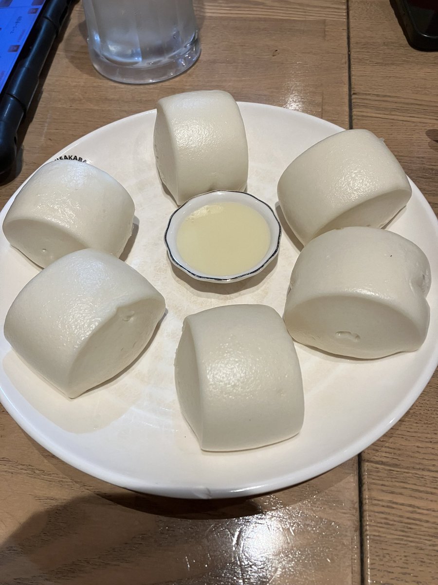 taka tweet media
