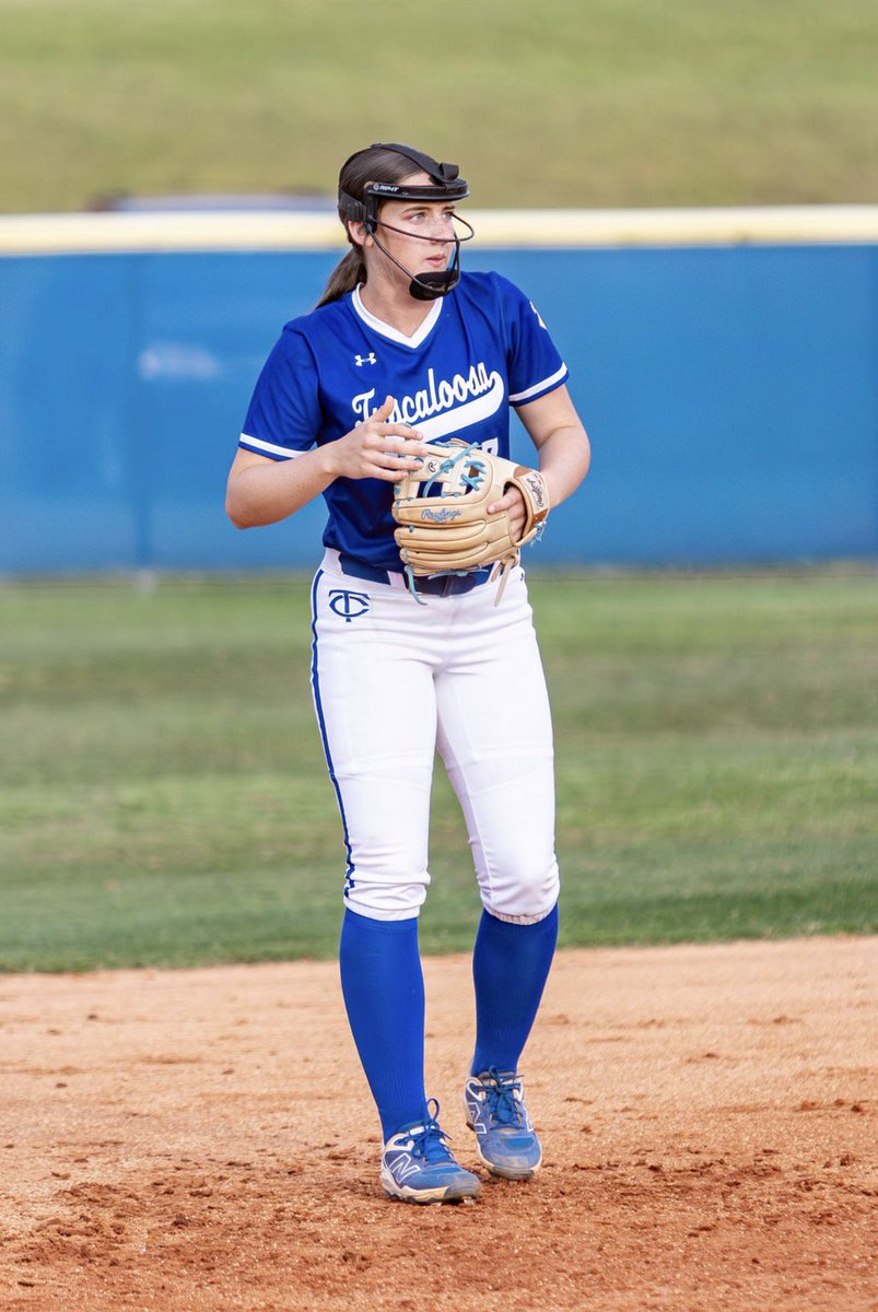 MaryleeS72011's tweet photo. Finished up freshmen season with @softball_tchs 
Had a good season but ready to get to work this summer with @SC_Alabama 
Here are some stats from freshmen season:
AVG .396
OBP .466
OPS 1.042
HITS 44
HR 2
RBI 43
SO 8
@Connor_Acton @sammarsonek https://t.co/tkGvjEgzr8