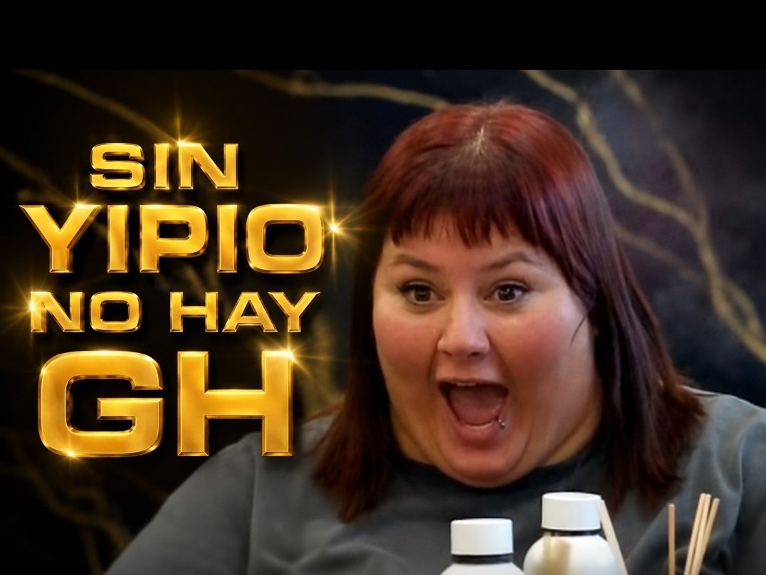 Carodelunaa11's tweet photo. GOLDENTICKET PARA YIPIO https://t.co/GuWFQjZnXc