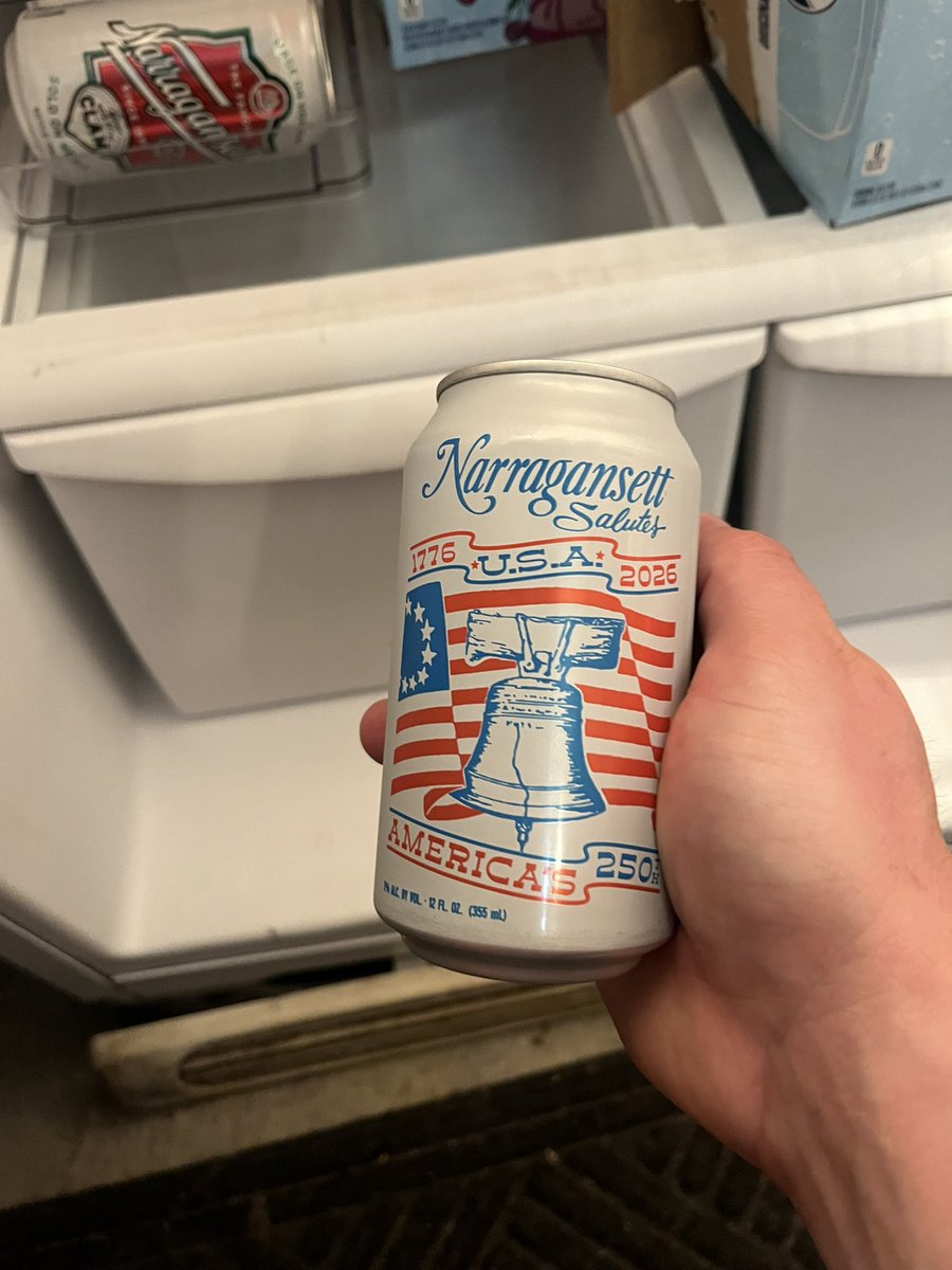 WMD610's tweet photo. @seminolesammy69 Fridge staple https://t.co/7jkn7chtMq