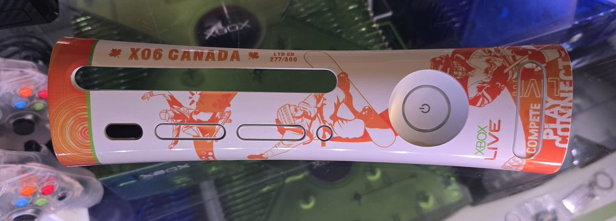 ImOGXboxGamer's tweet photo. Today's adventure in collecting I've acquired another very rare Canadian Xbox 360 faceplate. Only 300 given out. This one is #277 The X06 Canada
#xbox #ogx #xbox360 #ogxboxgamer https://t.co/n1uBP6gDkb
