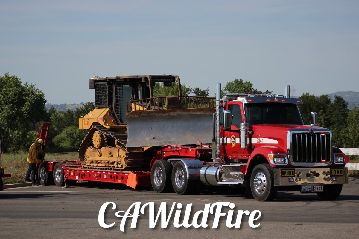 CAWildfiretrack's tweet photo. On scene of the #SierraFire in Placer County just a bit ago. Burned in a mix of dry grass and wetland.

Resources made quick work of this fire.
#cafire https://t.co/Y3xwurYKIs