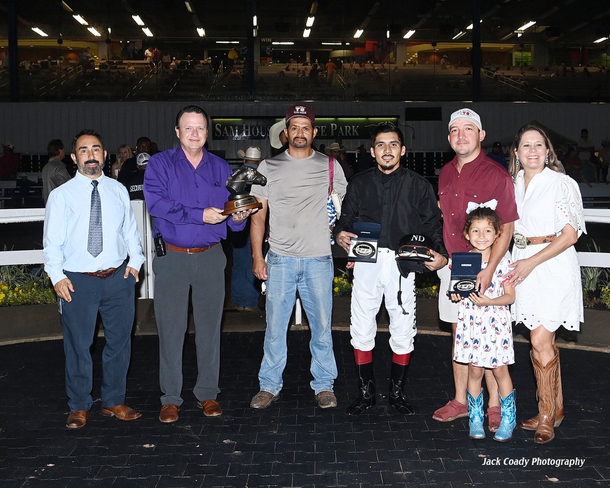 Sam Houston Race Park tweet media