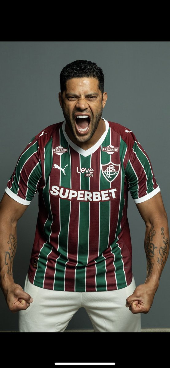 HonoravelFla's tweet photo. @NaLataFlu O abadá do clube que o cidadão torce

Toma vergonha nessa tua cara https://t.co/AfbwBXl9Qv