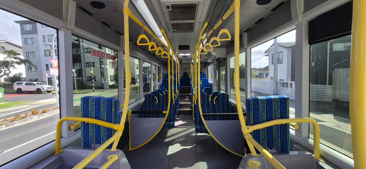 NZTransitBuzz's tweet photo. @YT_JoshTransit 1: New Interior view from front.
2: High floor view of the front.
3: New high floor seats.
4: New High floor bell locations. https://t.co/iDXV8oYS3P