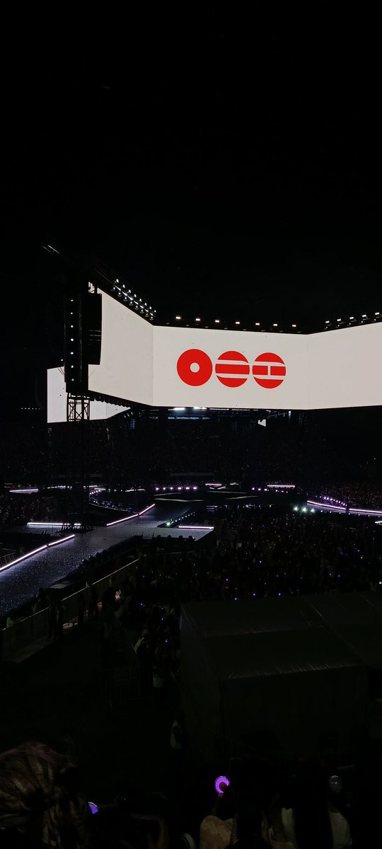 andxhvc's tweet photo. LO FELICES QUE SE VEIAN. 😭
ESTOY MUY FELIZ DE HABERLOS POR FIN CONOCIDO, DESPUES DE TANTOS AÑOS... LOS SUEÑOS SI SE CUMPLEN. 😭💜 ILY @BTS_twt GRACIAS POR TANTO. #BTS_ARİRANG_WORLDTOUR_MEXICO https://t.co/Bty917sM95