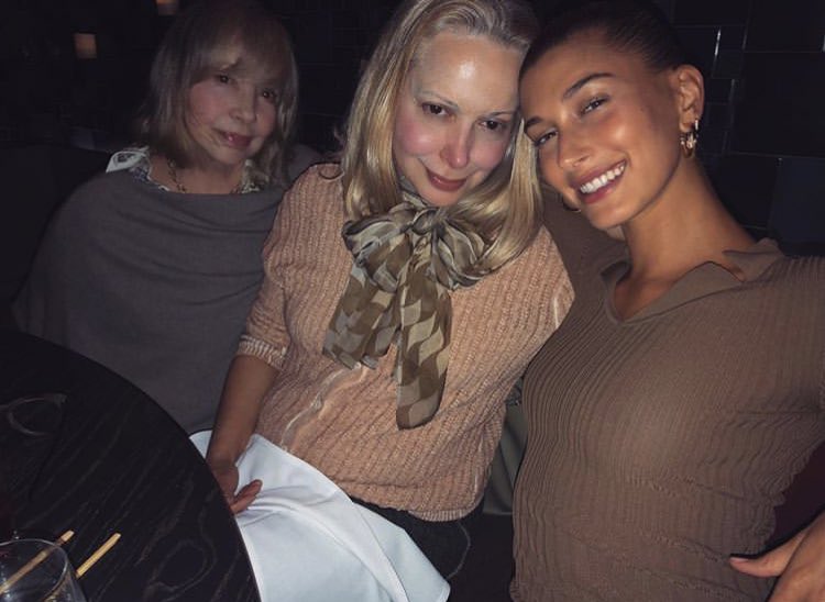 Hailey Throwbacks tweet media