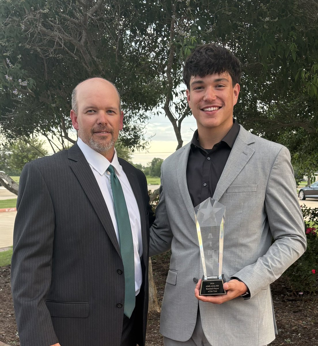 IC_PioneerBsb's tweet photo. AIMS Award Winner - Landon Brown https://t.co/kBgqyJjhiW