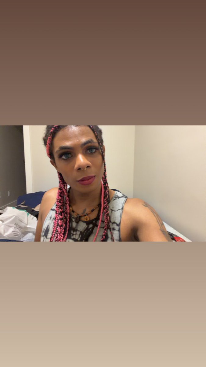 DavoraDemure's tweet photo. Haiii 🥰🦋🌬️❤️ https://t.co/ax5pPiG801