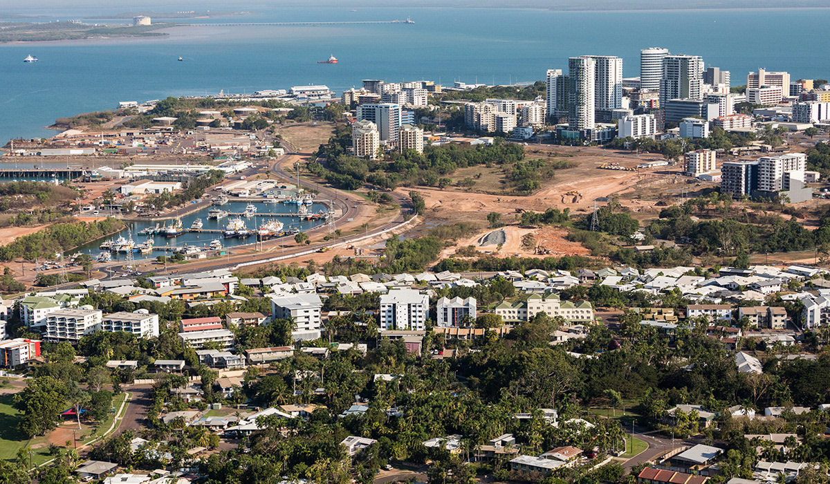 SmartPropertyHQ's tweet photo. Investors have found a golden opportunity in Darwin, with values soaring nearly 20 per cent in the past year as the city catches up following a period of underperformance. #Darwin #Investors #PropertyValues

Read the latest 👇
https://t.co/kNHp5lsmga https://t.co/nKUjbeKWF0