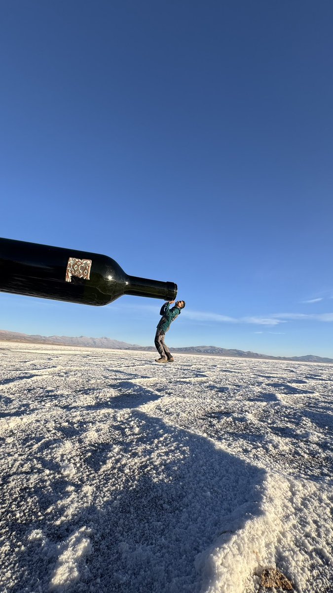 thlongdrivehome's tweet photo. Salinas Grande: Silly things that you should do when in Salt Flats :) https://t.co/549vcXtI9J