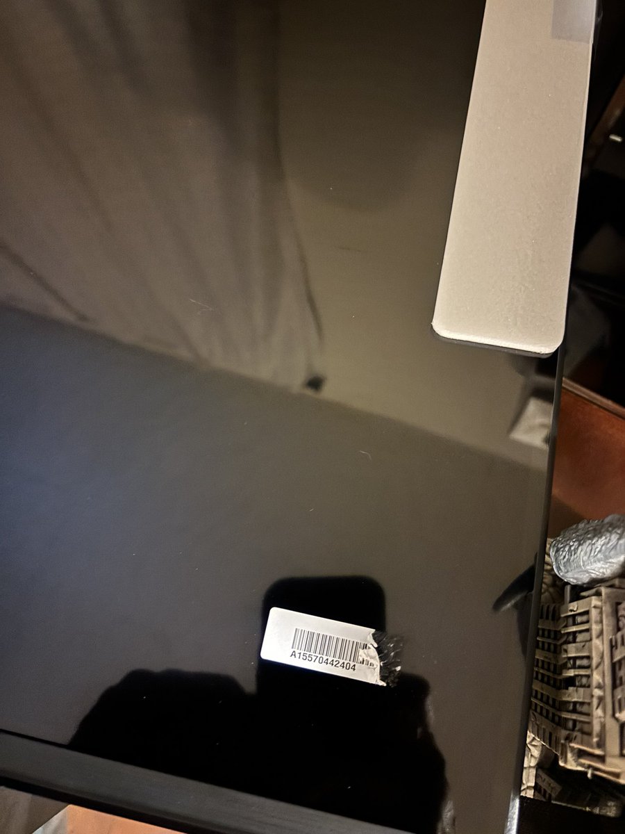 token_drew's tweet photo. @HisenseGlobal who’s idiotic idea was it to put a sticker on a goddamn screen for a TV now I have sticker mark on my TV. This is the dumbest thing I’ve ever seen in my life and you guys should be ashamed of yourself. What a waste. https://t.co/uWT5Ev1Qrs