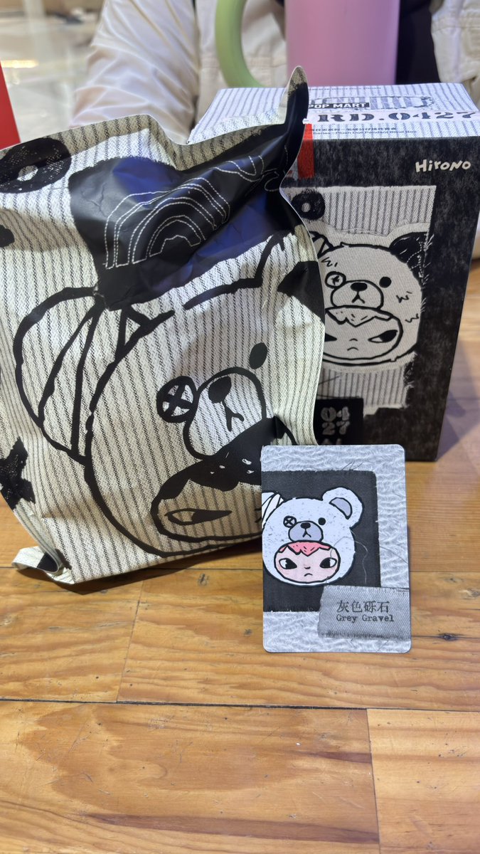 bebchichi's tweet photo. wts hirono road journal grey gravel 

buka dari bawah
📍 dom sby
300k https://t.co/YZlgxGBTdw