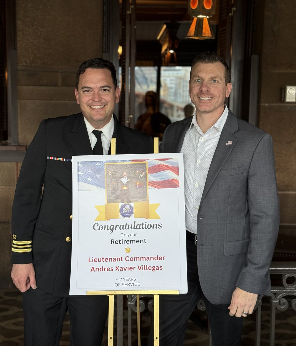 WhiteBallProd's tweet photo. Congratulations to Lieutenant Commander
Andres Xavier Villegas, USN, Ret. on his retirement from the United States @USNavy! Thank you for your service to our country. 🇺🇸 https://t.co/oWOqif5xav