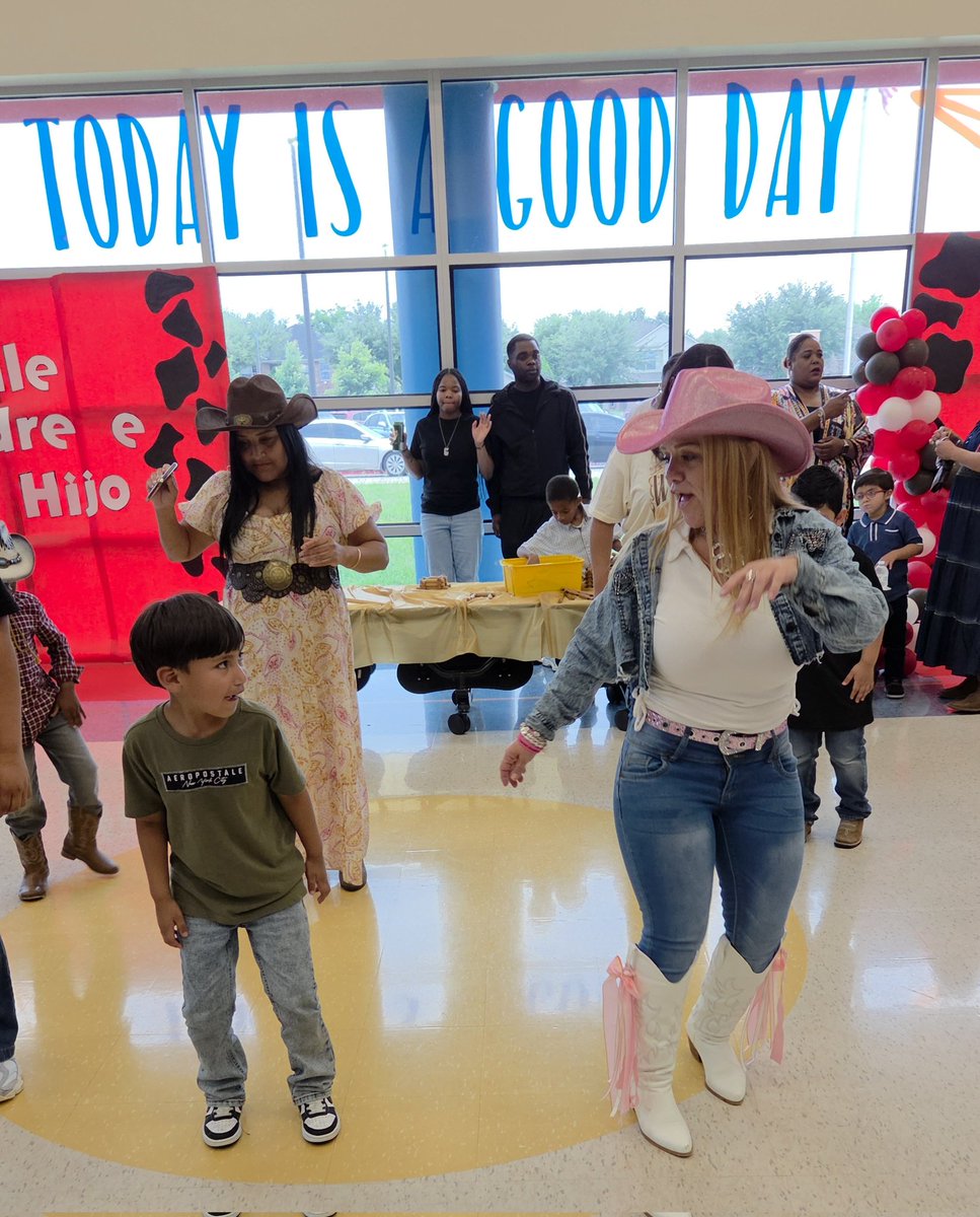 scedillo78's tweet photo. Another one for the books! Moms danced with their Prince! Teachers also joined the fun dancing in the Mother and Son dance! @Adri_Vazquez80 @evelincast48900 @FiMart16 @Griggs_AISD @AldineISD @SherreeIAm #AldineStory #MyAldine #Prekfun #kinderfun #sisters https://t.co/GqXqNAxYE7