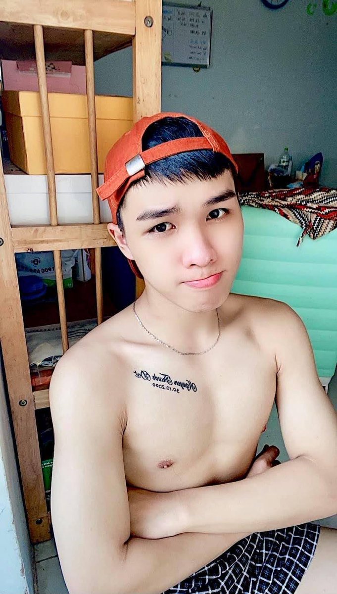 concataolao's tweet photo. @Kong0sleep bé này tên vũ tấn đạt 2k nè https://t.co/jiYDn3W42C
