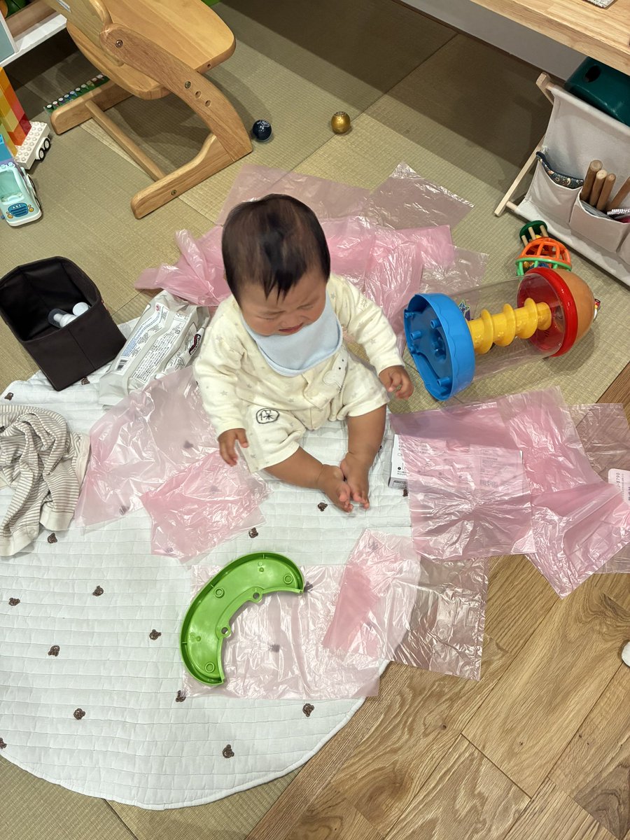 ちょっと目を離すとろくなことない！ ティッシュみたいに出せるんやね